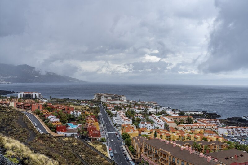 Persisten la calima y las lluvias en Canarias