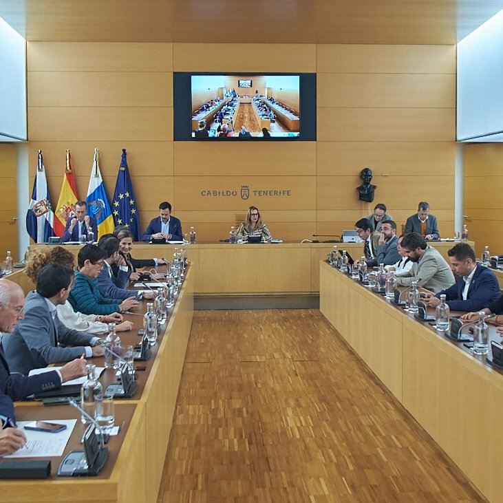 El Cabildo de Tenerife: "la visita de 'Thegrefg' al pico del Teide estuvo autorizada"