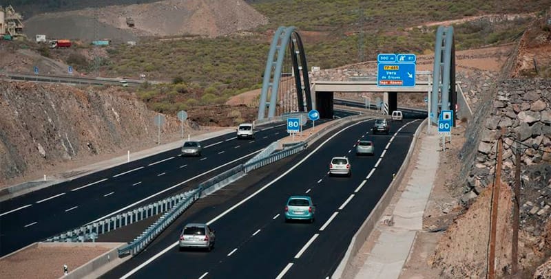 Las labores se realizarán en horario nocturno, entre las 22:00 horas a 6:00 horas, e implicarán el cierre al tráfico de la citada vía, sentido TF-1, entre los puntos kilométricos 6+000 al 0+000