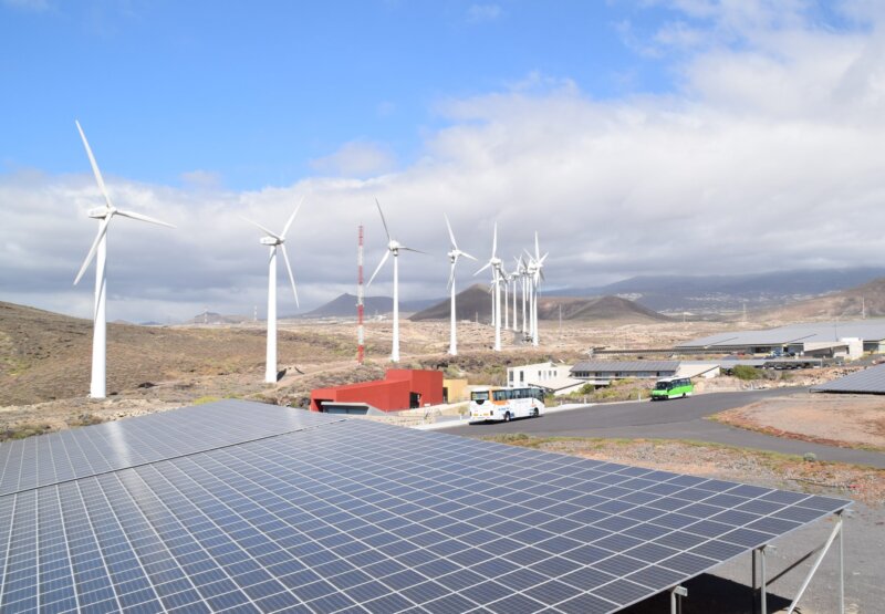 La cara oculta de las energías renovables que afecta al sector primario de las islas