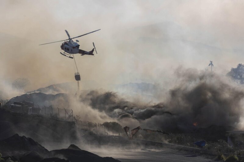 Las noticias más seguidas en rtvc.es. Incendio en planta de compostaje