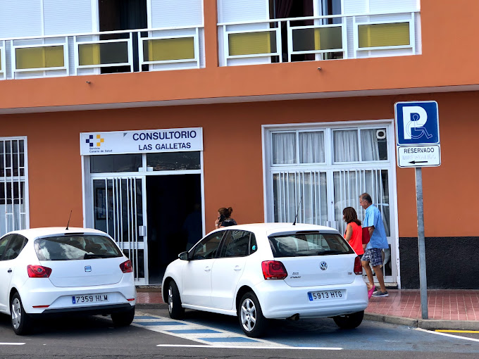 Un incendio en el consultorio de Las Galletas obliga a derivar su actividad a El Fraile