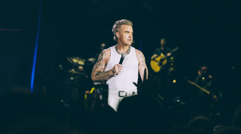 Robbie Williams hace temblar el Granca Live Fest en su primer día