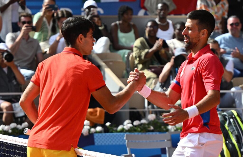 Carlos Alcaraz se queda con la medalla de plata frente a Djokovic