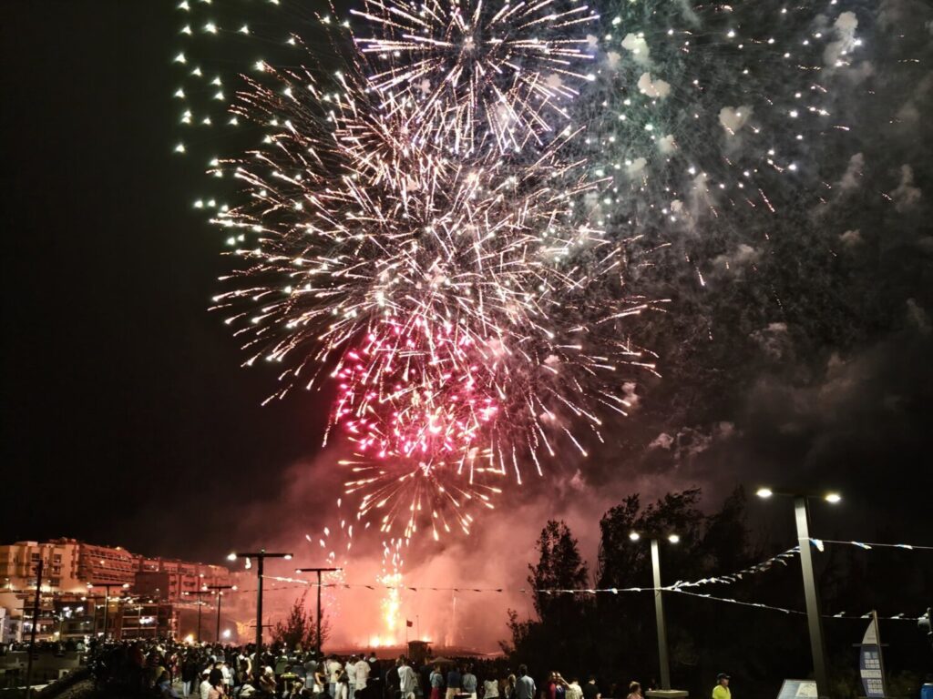 Peluquería, manicura y lentejuelas: últimos preparativos para Año Nuevo