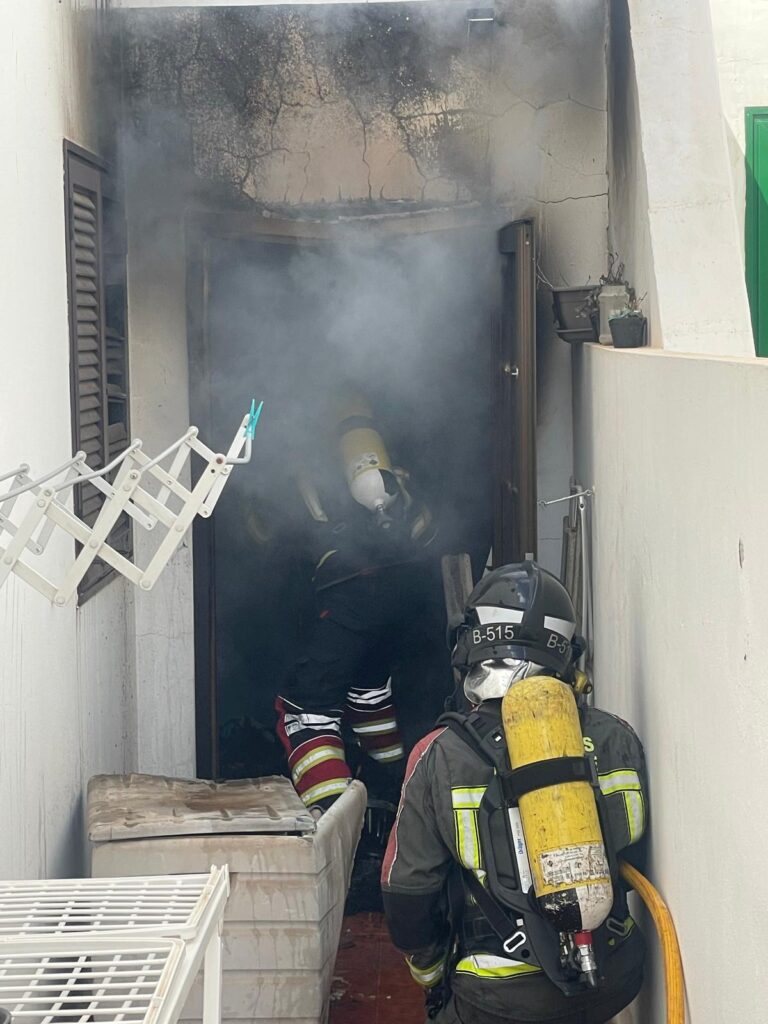 Incendio en la habitación de una vivienda en Playa Honda, Lanzarote