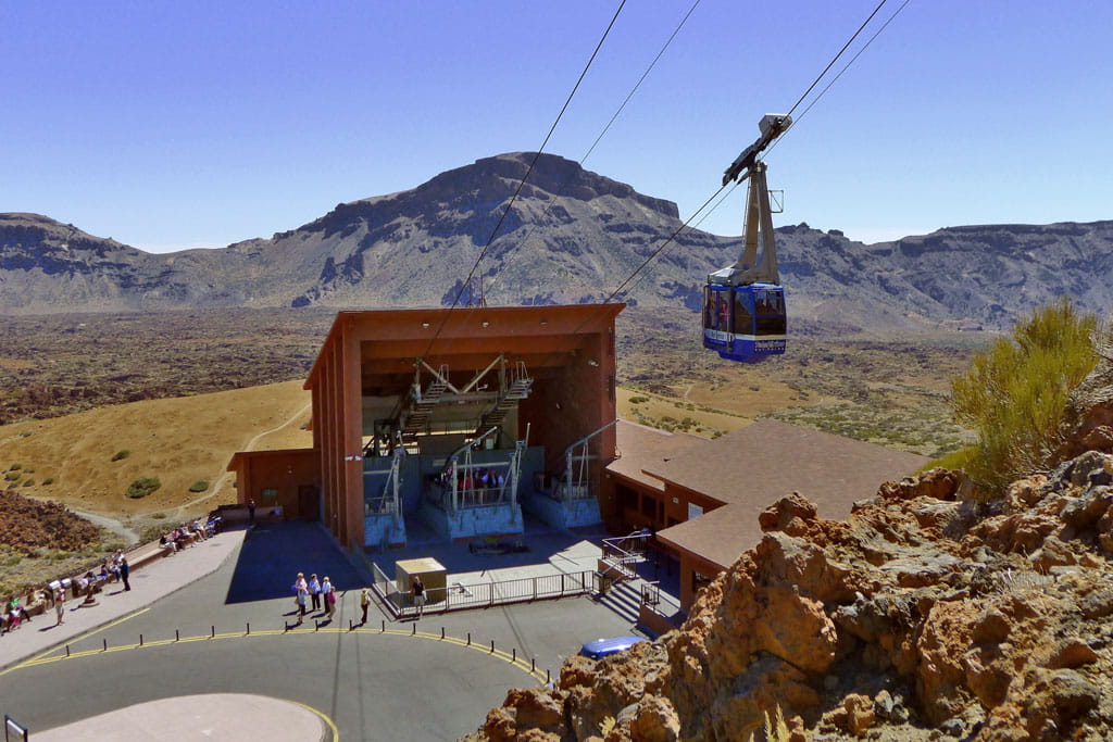 La energía solar mueve al teleférico de El Teide.  Imagen de archivo