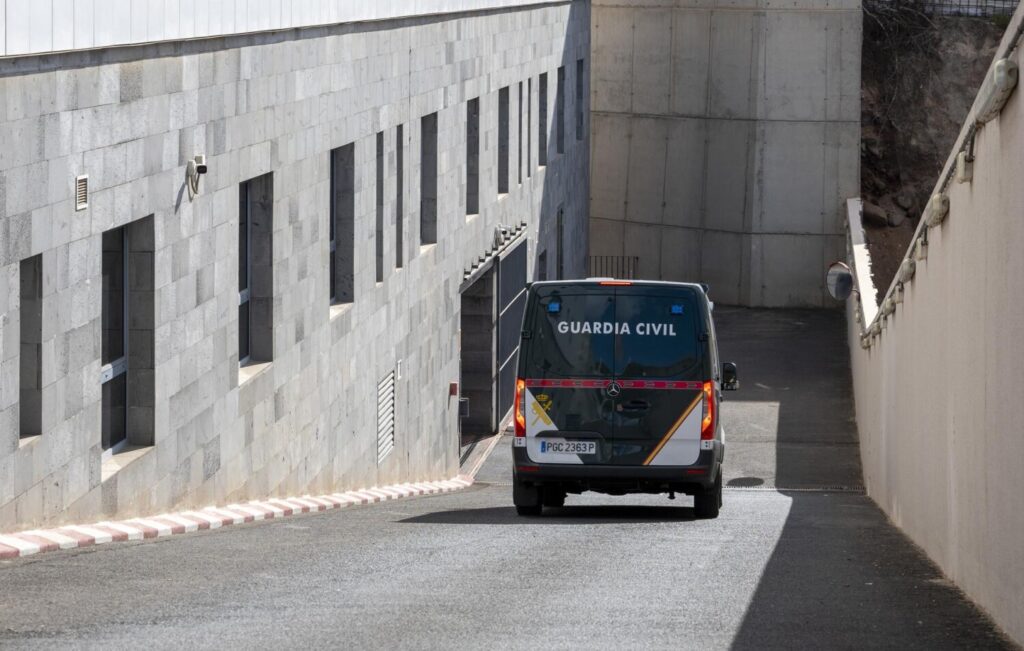 Libertad provisional para un entrenador de fútbol base detenido en Lanzarote por delito contra la libertad sexual