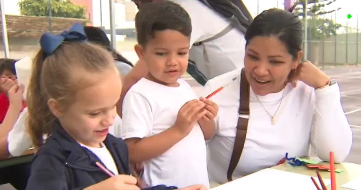 Las familias canarias celebran el Día de la Infancia