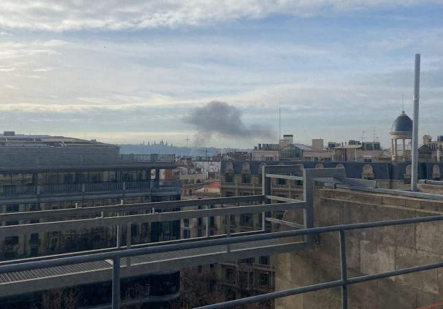 Imagen de la explosión en el puerto de Barcelona